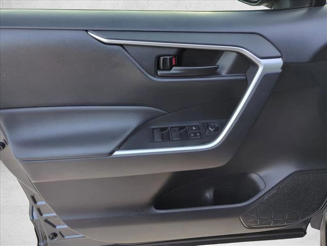 Used 2023 Toyota RAV4 LE image 7