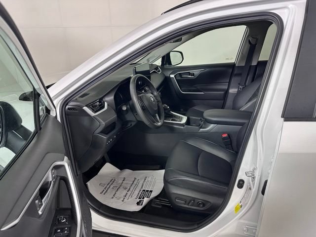 Used 2023 Toyota RAV4 XLE Premium AWD/4WD image 20