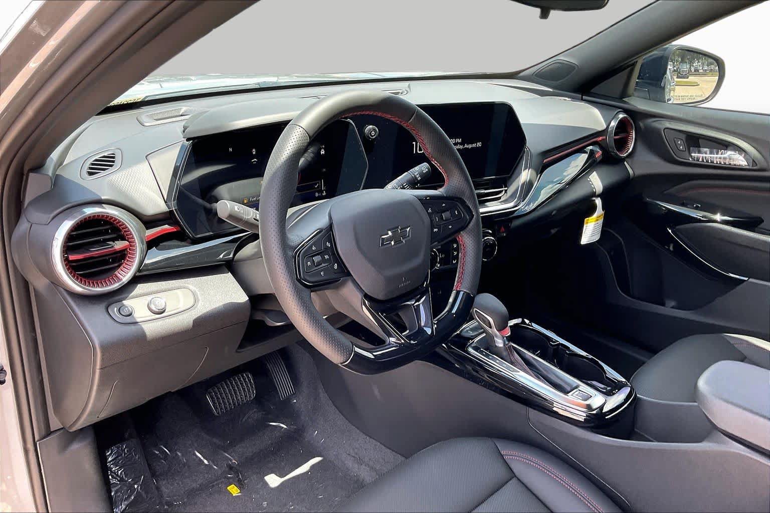 New 2026 Chevrolet Trax RS w/ Driver Confidence Package FWD image 9