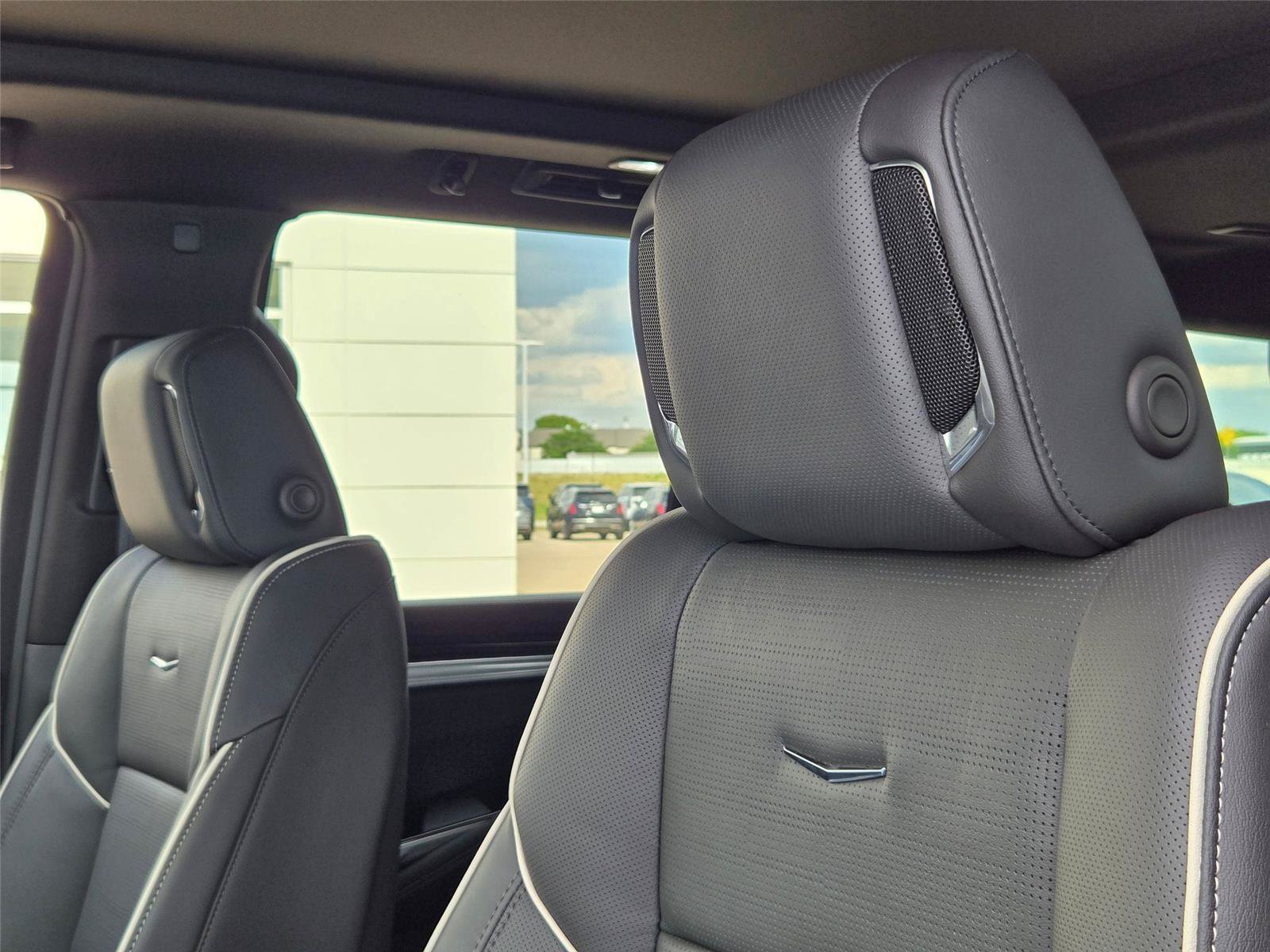 New 2026 Cadillac Escalade Sport w/ Touring Package AWD/4WD image 12