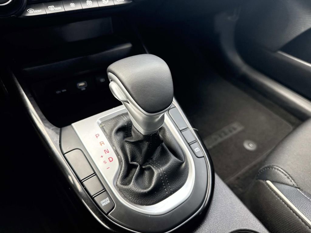 Used 2023 Kia Forte GT-Line image 25