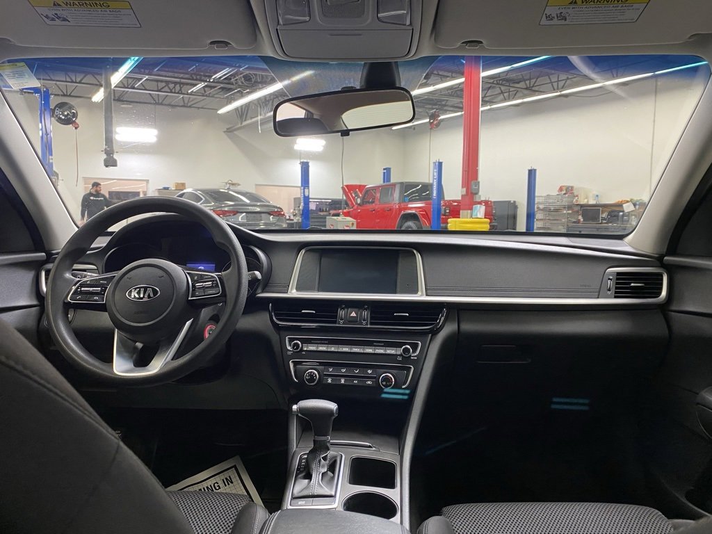 Used 2019 Kia Optima LX image 20