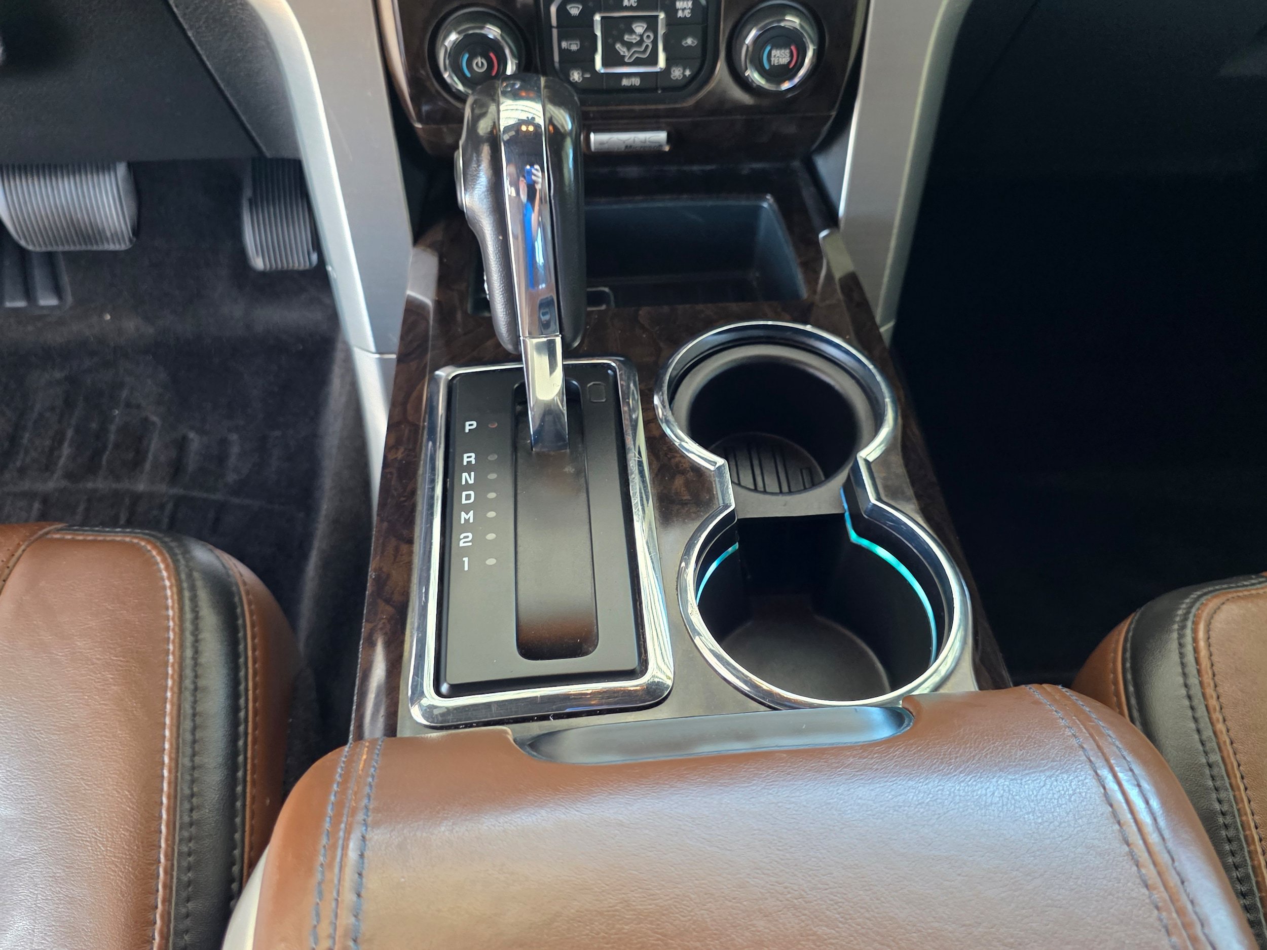 Used 2014 Ford F150 Platinum AWD/4WD image 18