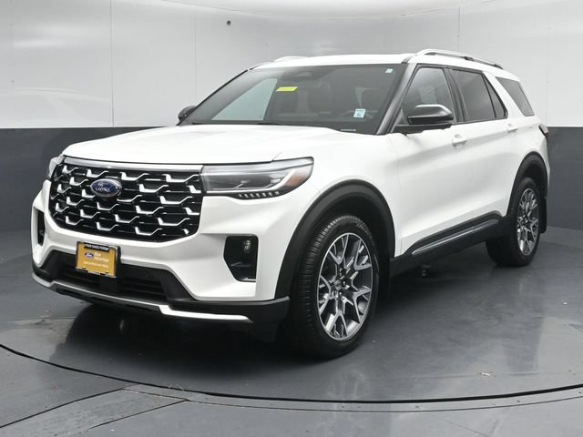 Certified 2025 Ford Explorer Platinum w/ Ultimate Package AWD/4WD image 3