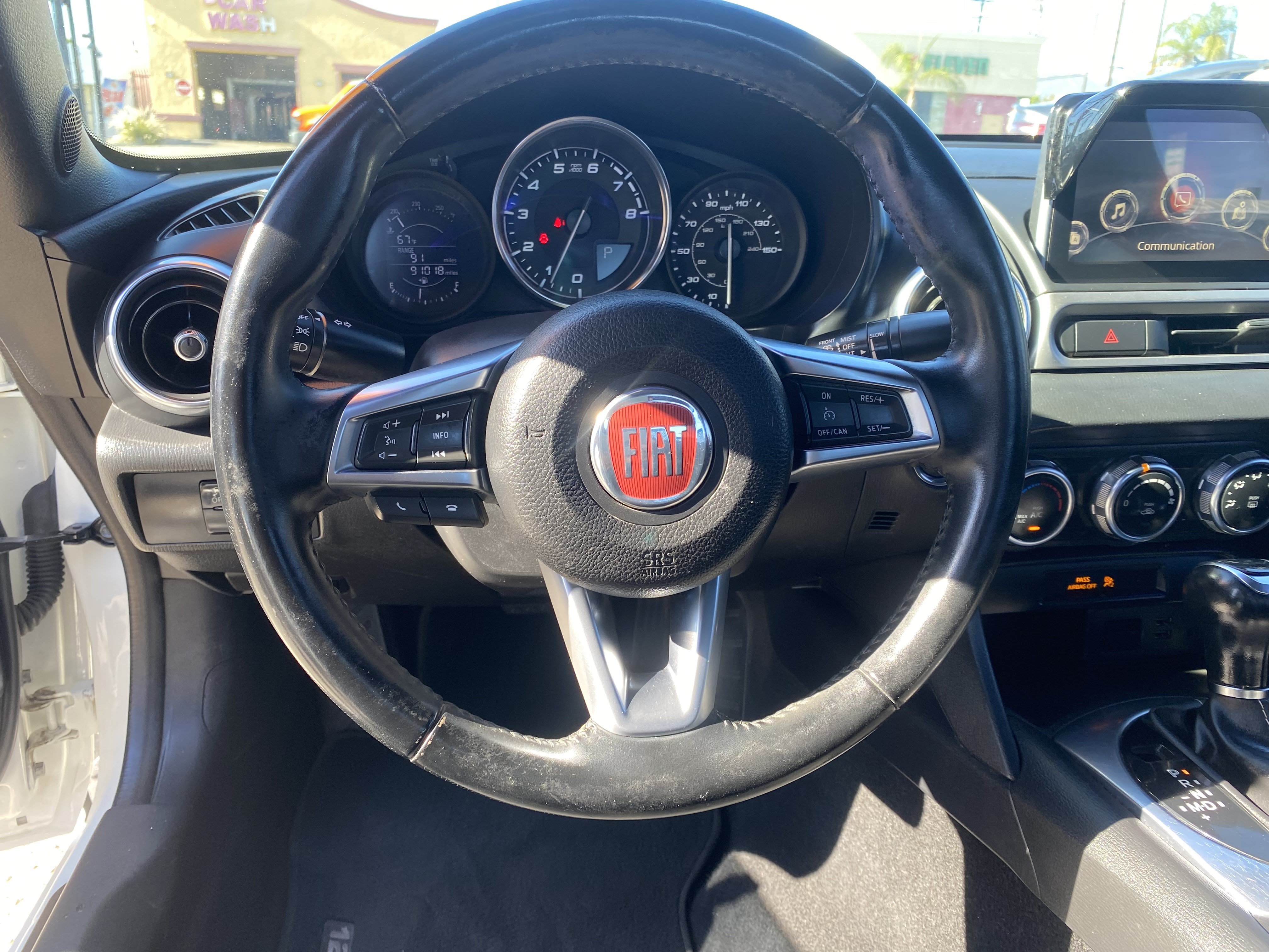 Used 2017 FIAT 124 Spider Classica RWD image 22