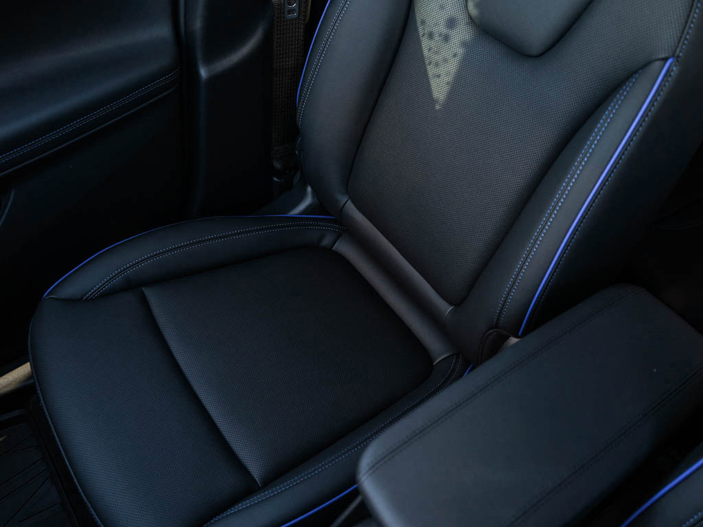 New 2026 Buick Encore GX Sport Touring w/ Advanced Technology Package image 25