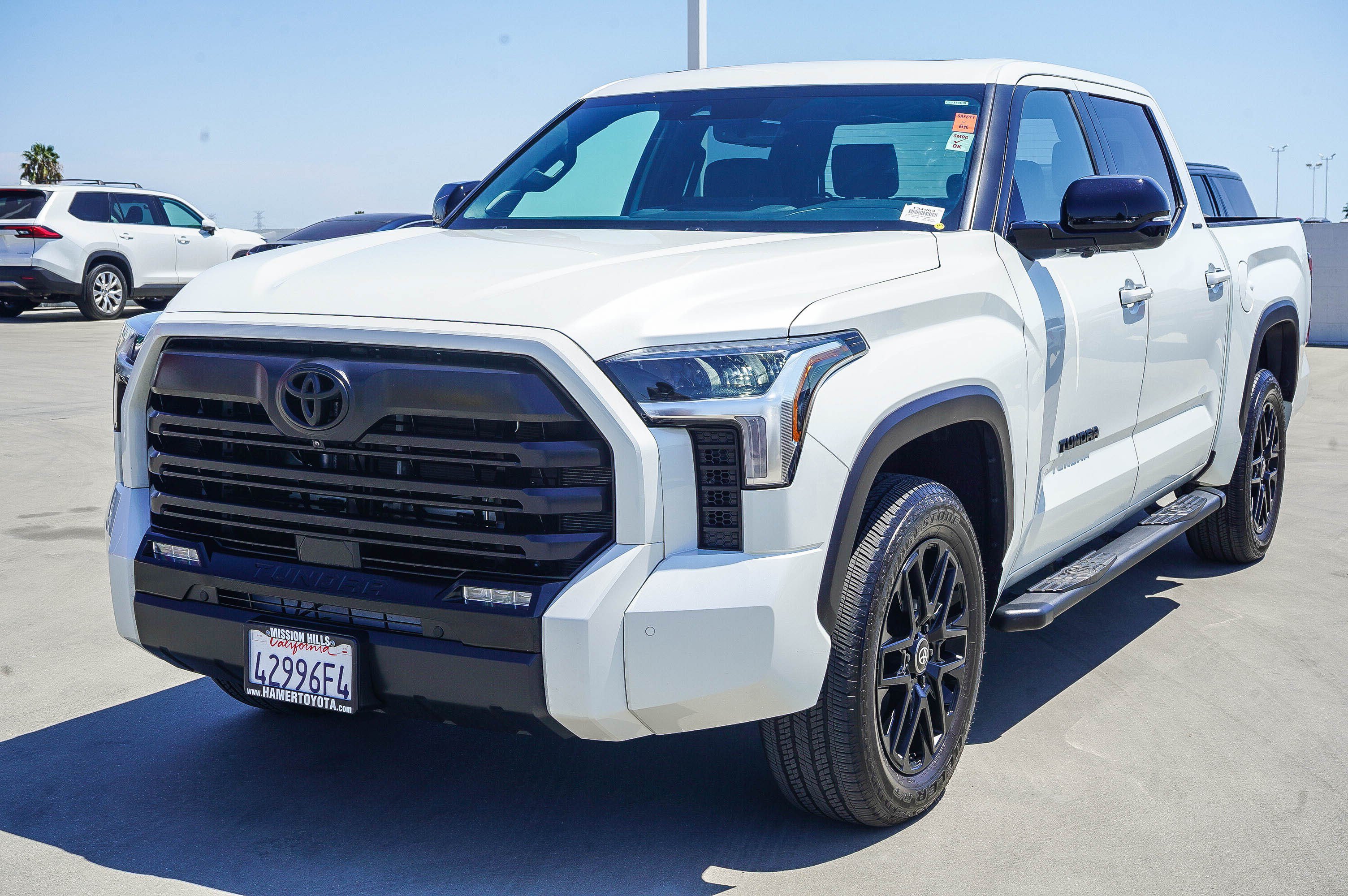 Certified 2025 Toyota Tundra Limited AWD/4WD image 3