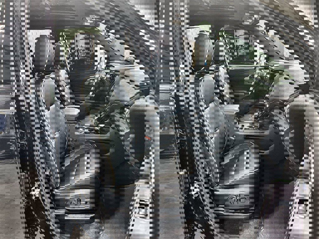 Used 2023 Chevrolet Traverse Premier w/ Redline Edition image 33