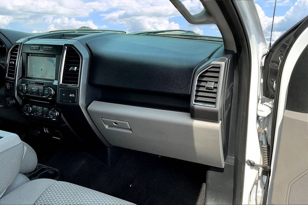 Used 2016 Ford F150 XLT w/ Equipment Group 302A Luxury RWD image 29