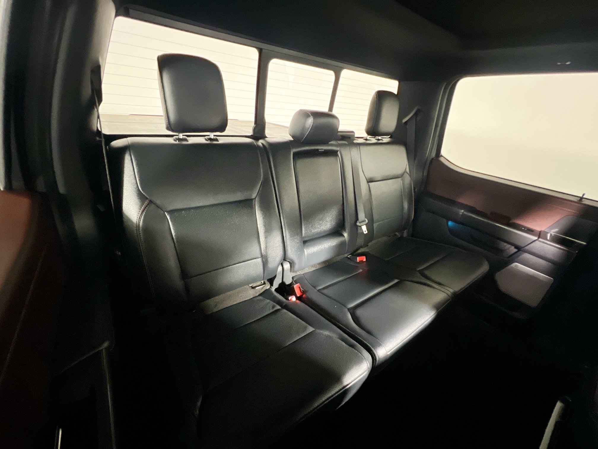 Used 2023 Ford F150 Lariat AWD/4WD image 32