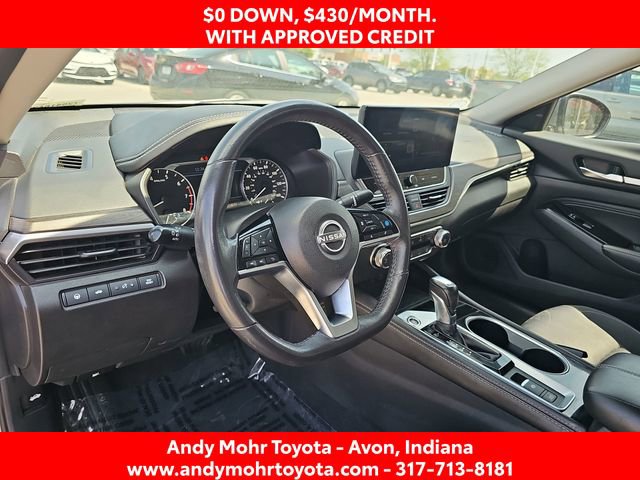 Used 2023 Nissan Altima 2.5 SV w/ SV Premium Package FWD image 9