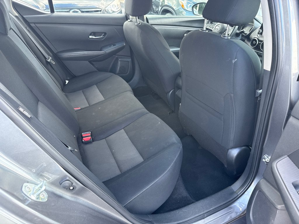 Used 2023 Nissan Sentra SV FWD image 13