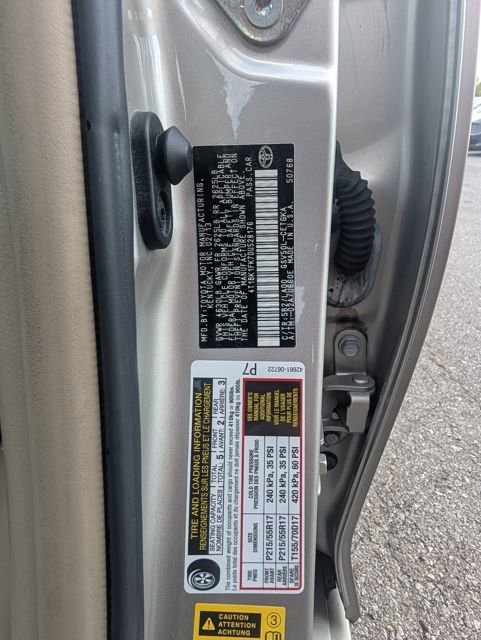 Used 2013 Toyota Camry XLE image 24