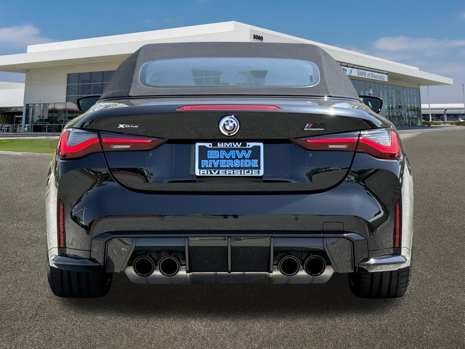 Certified 2023 BMW M4 xDrive Competition w/ M Carbon Exterior Package AWD/4WD image 9