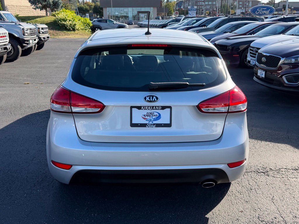 Used 2017 Kia Forte LX FWD image 8