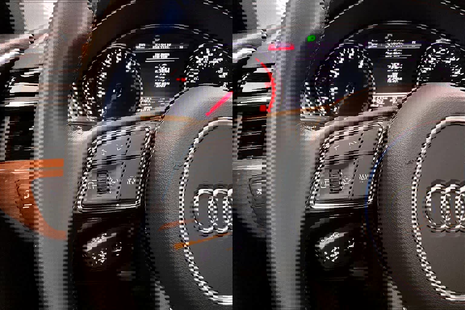 Used 2023 Audi A4 2.0T Premium w/ Convenience Package image 24