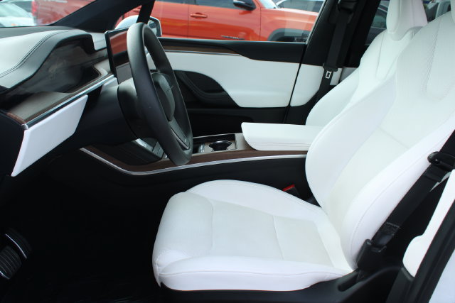Used 2024 Tesla Model X AWD/4WD image 28