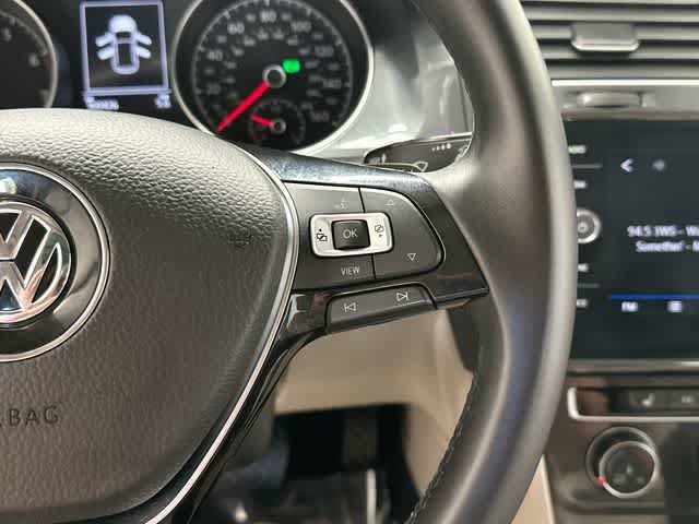 Used 2019 Volkswagen Golf SE FWD image 10