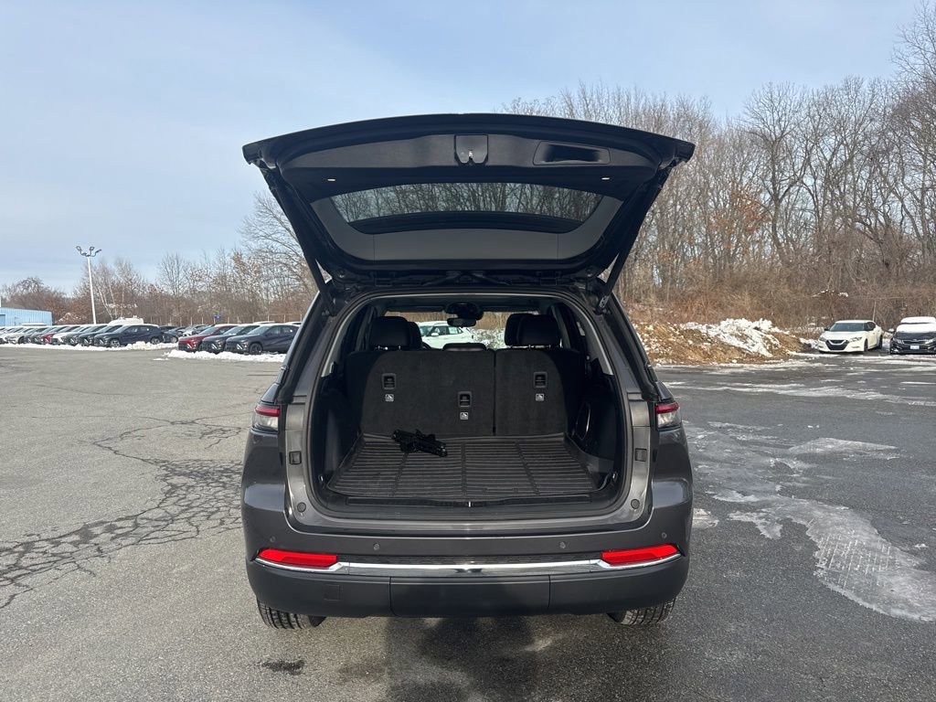 Used 2023 Jeep Grand Cherokee 4WD 4xe image 48