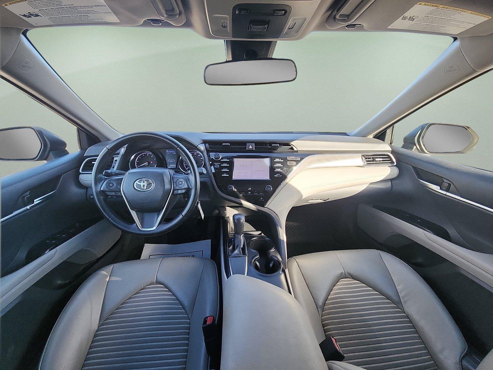 Used 2019 Toyota Camry SE FWD image 27