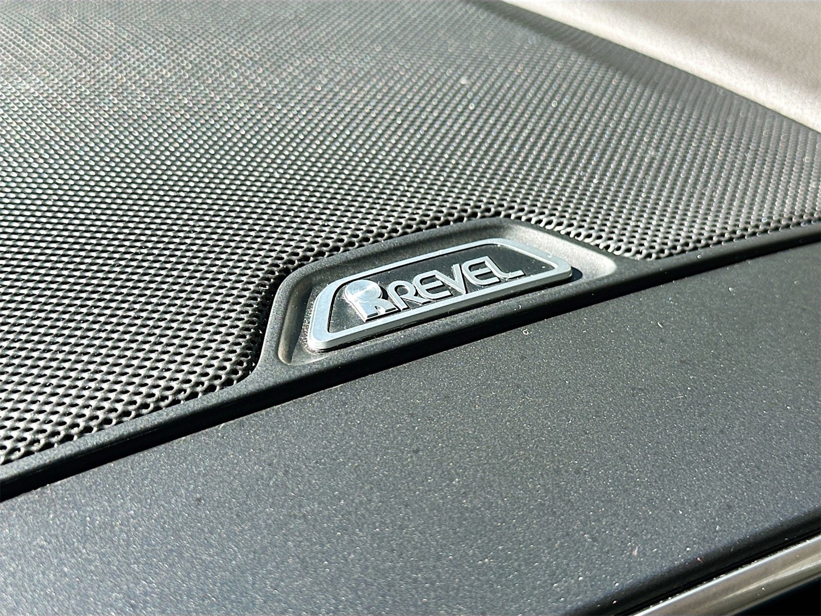 Used 2020 Lincoln Nautilus Reserve w/ Equipment Group 201A image 19