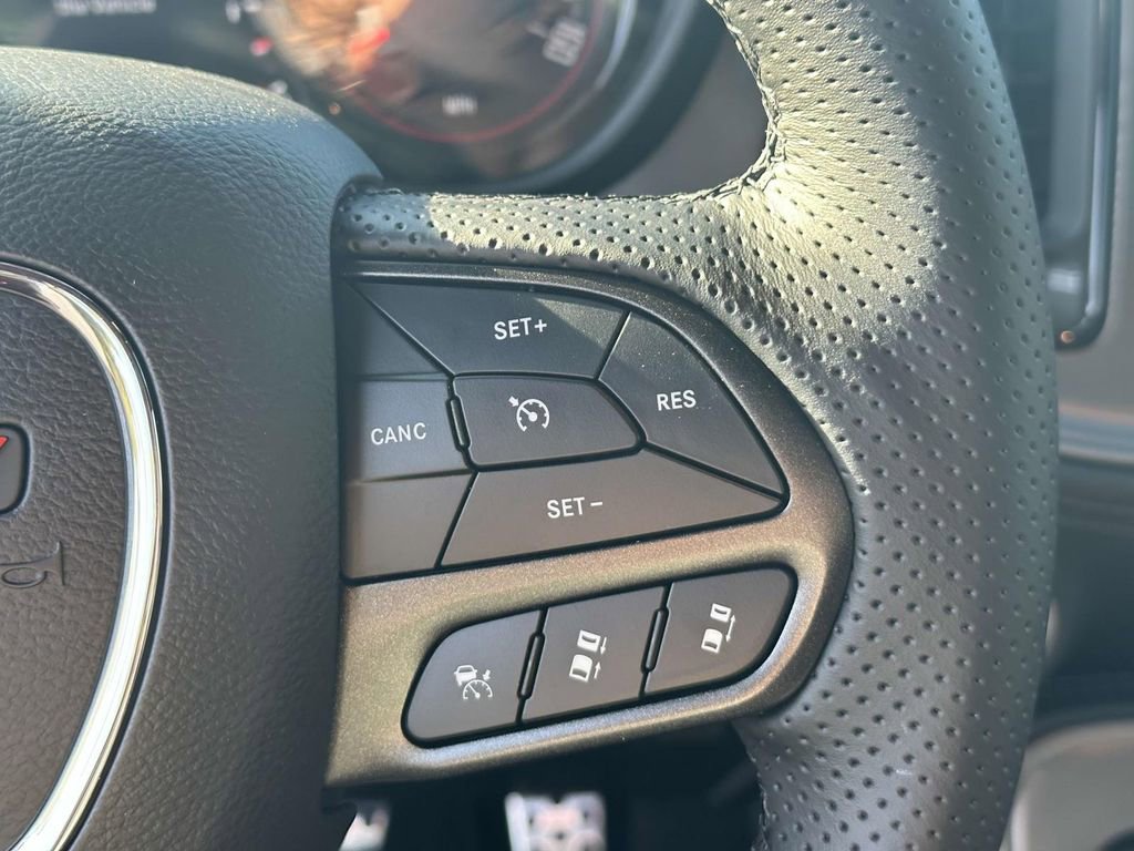 New 2023 Dodge Challenger SXT w/ Plus Package image 11