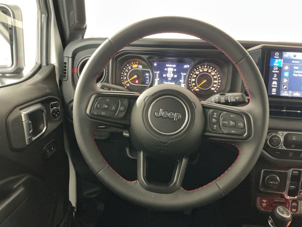 Used 2024 Jeep Wrangler Unlimited Rubicon image 16