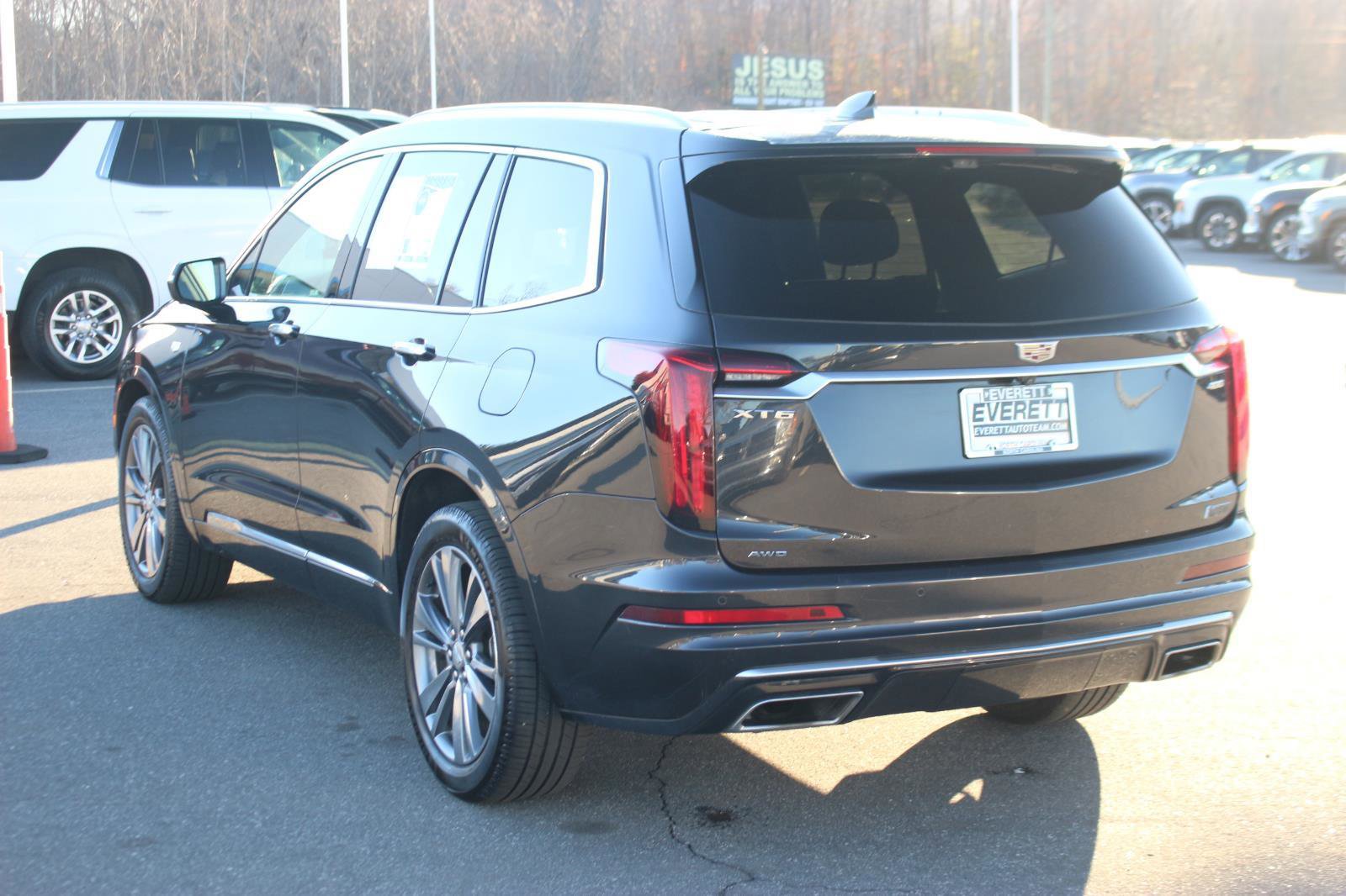 Used 2020 Cadillac XT6 Premium Luxury w/ Platinum Package image 5