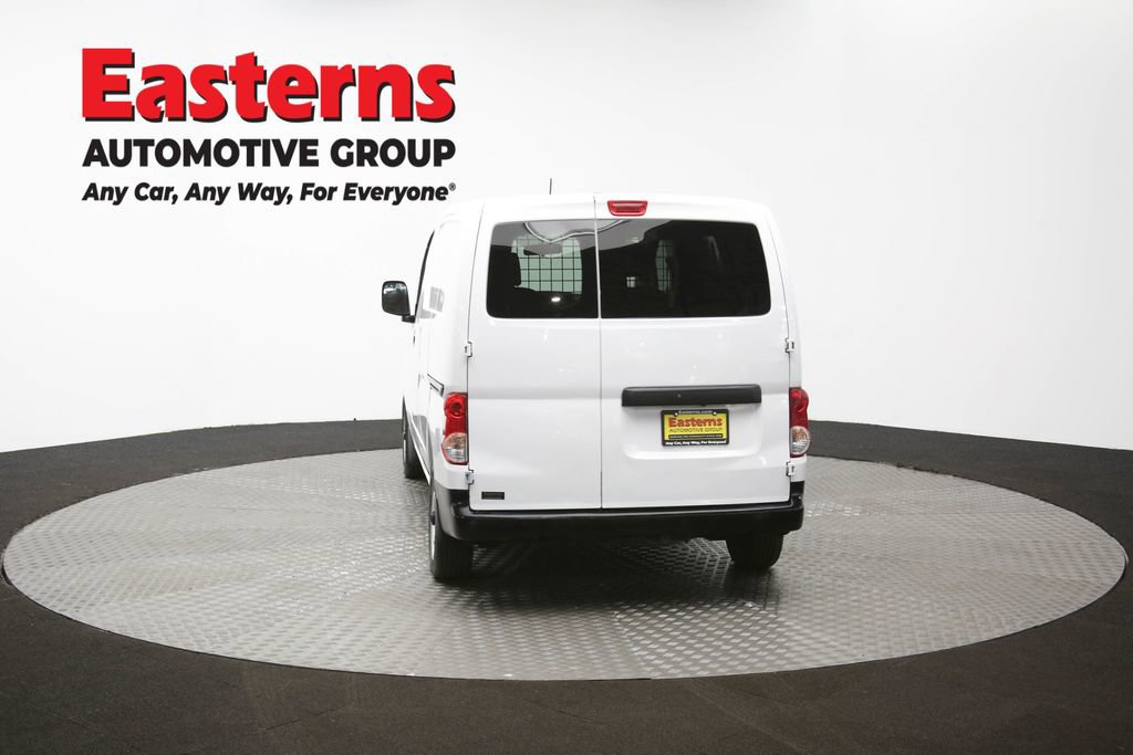 Used 2020 Nissan NV200 S image 64