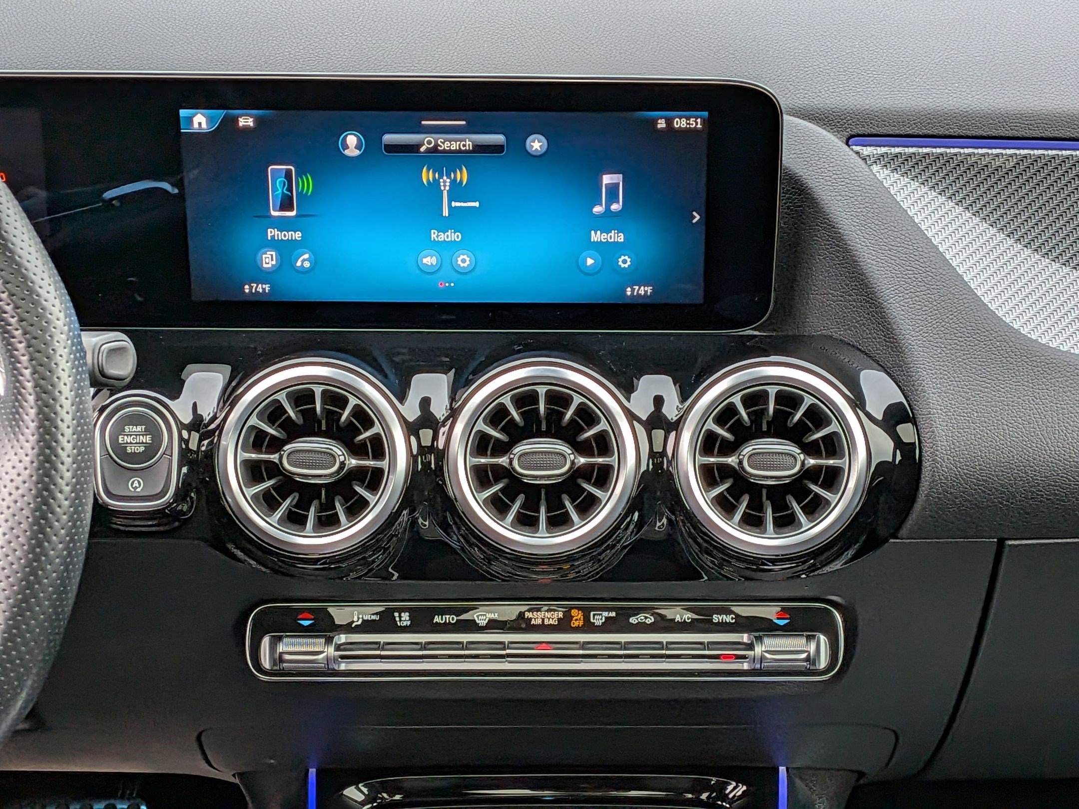 Used 2024 Mercedes-Benz GLA 35 AMG 4MATIC image 31