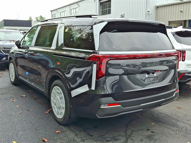 New 2026 Kia Carnival SX image 3