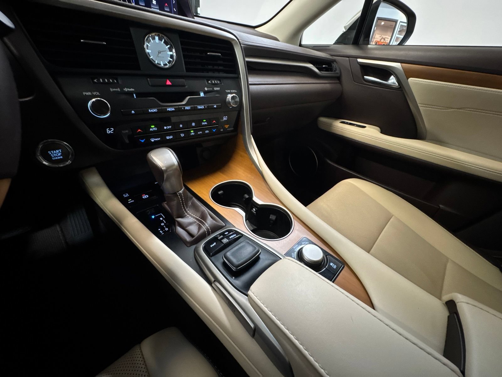 Used 2018 Lexus RX 350 FWD w/ Premium Package image 35