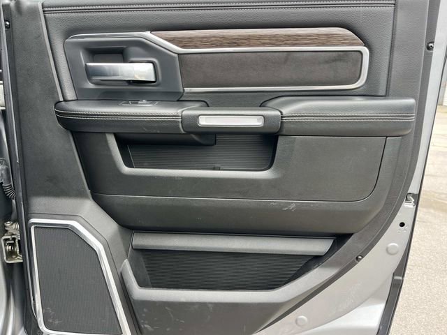 Used 2019 RAM 3500 Laramie AWD/4WD image 26