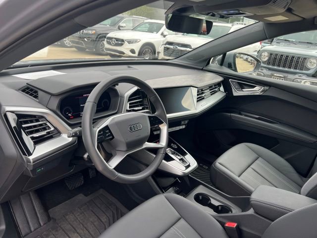 Used 2025 Audi Q4 e-tron Premium Plus AWD/4WD image 11