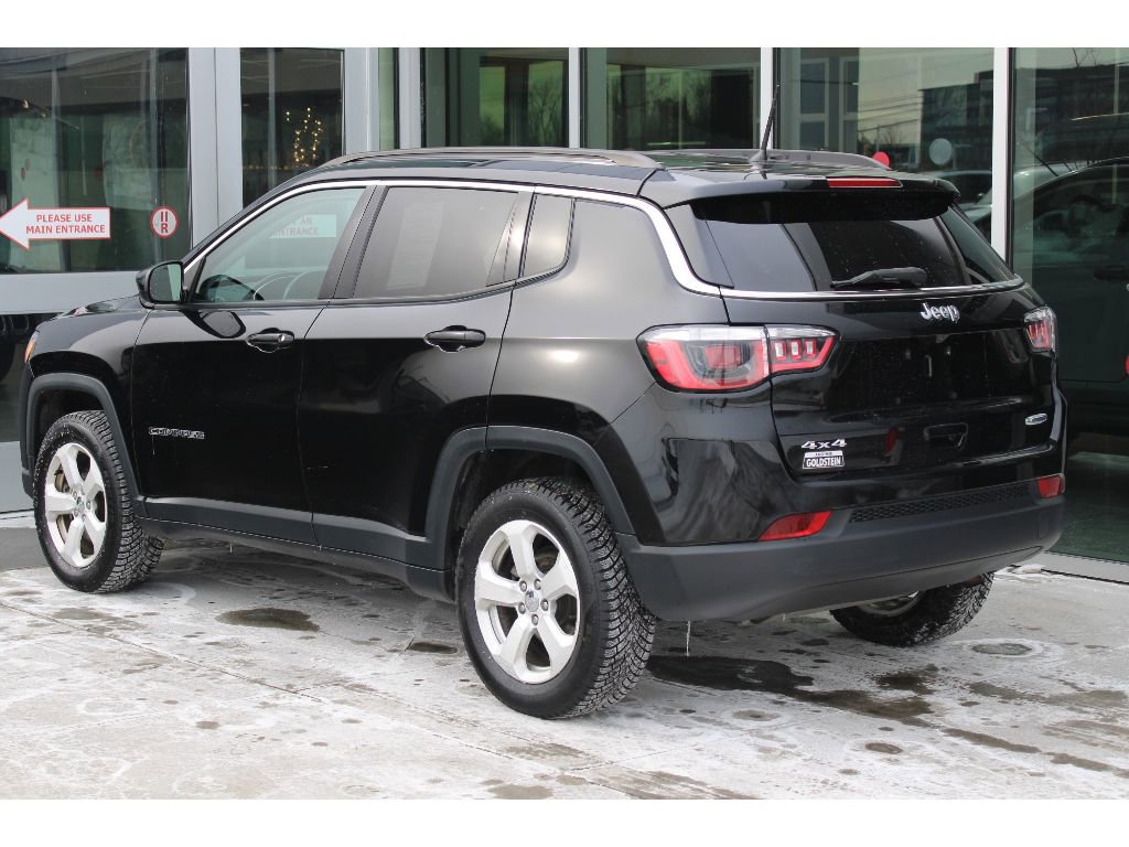 Used 2018 Jeep Compass Latitude w/ Cold Weather Group image 5
