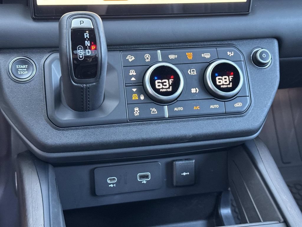 Certified 2024 Land Rover Defender 130 X AWD/4WD image 26