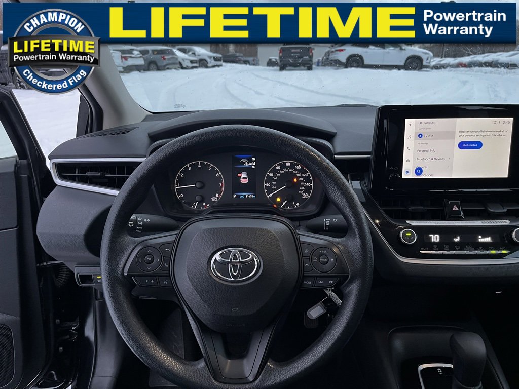 Used 2024 Toyota Corolla LE image 19