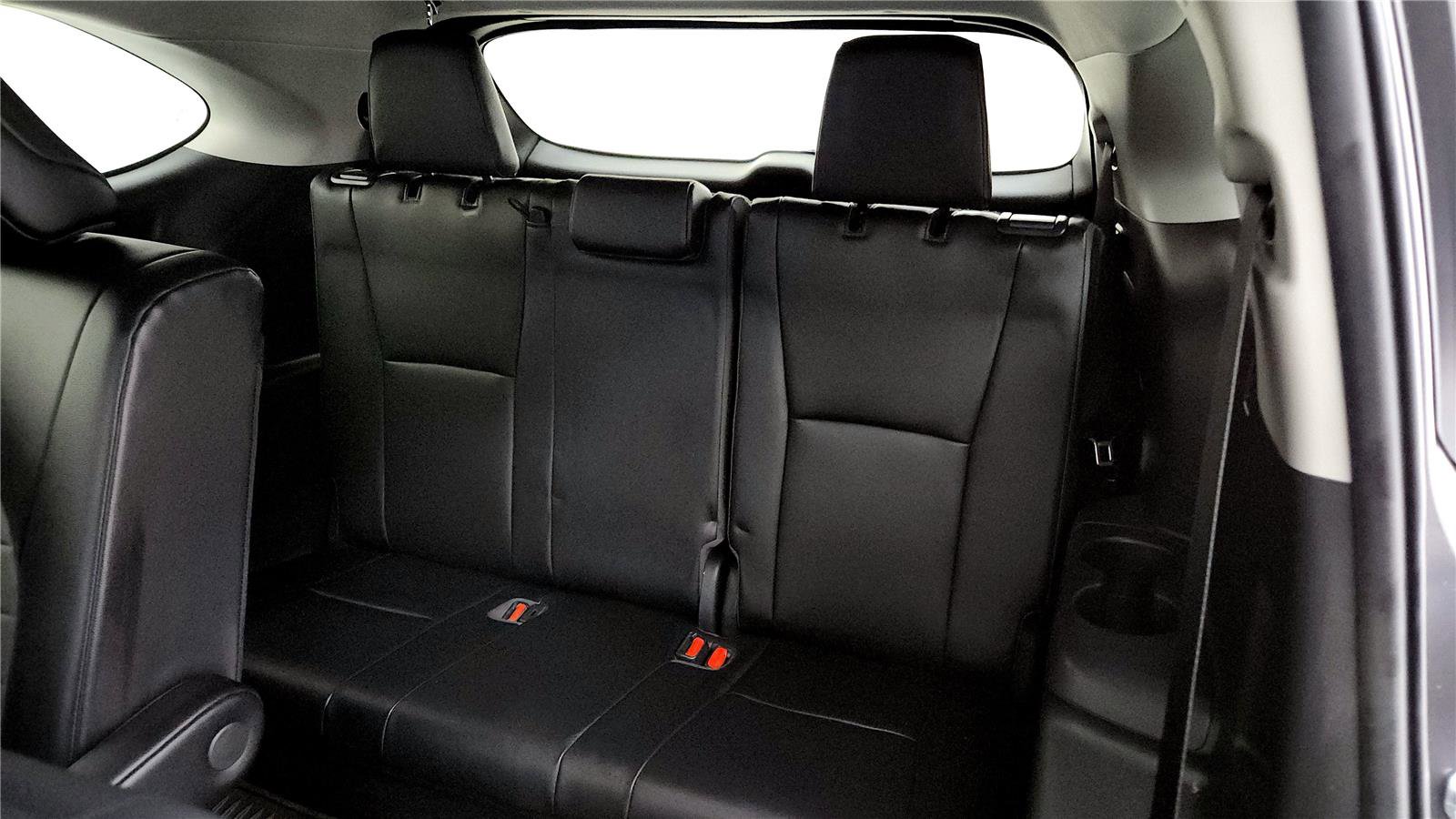 Certified 2023 Toyota Highlander XLE image 34