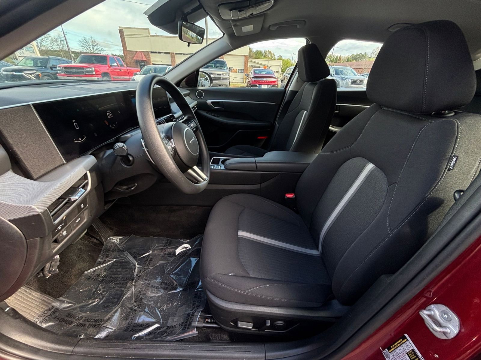 Used 2025 Hyundai Sonata SEL image 28