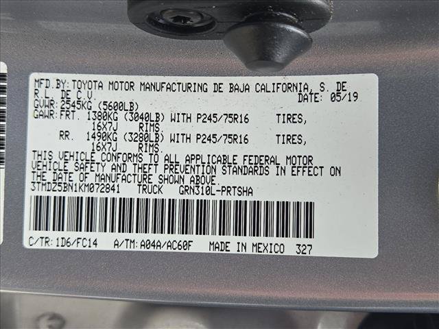 Used 2019 Toyota Tacoma SR5 AWD/4WD image 23