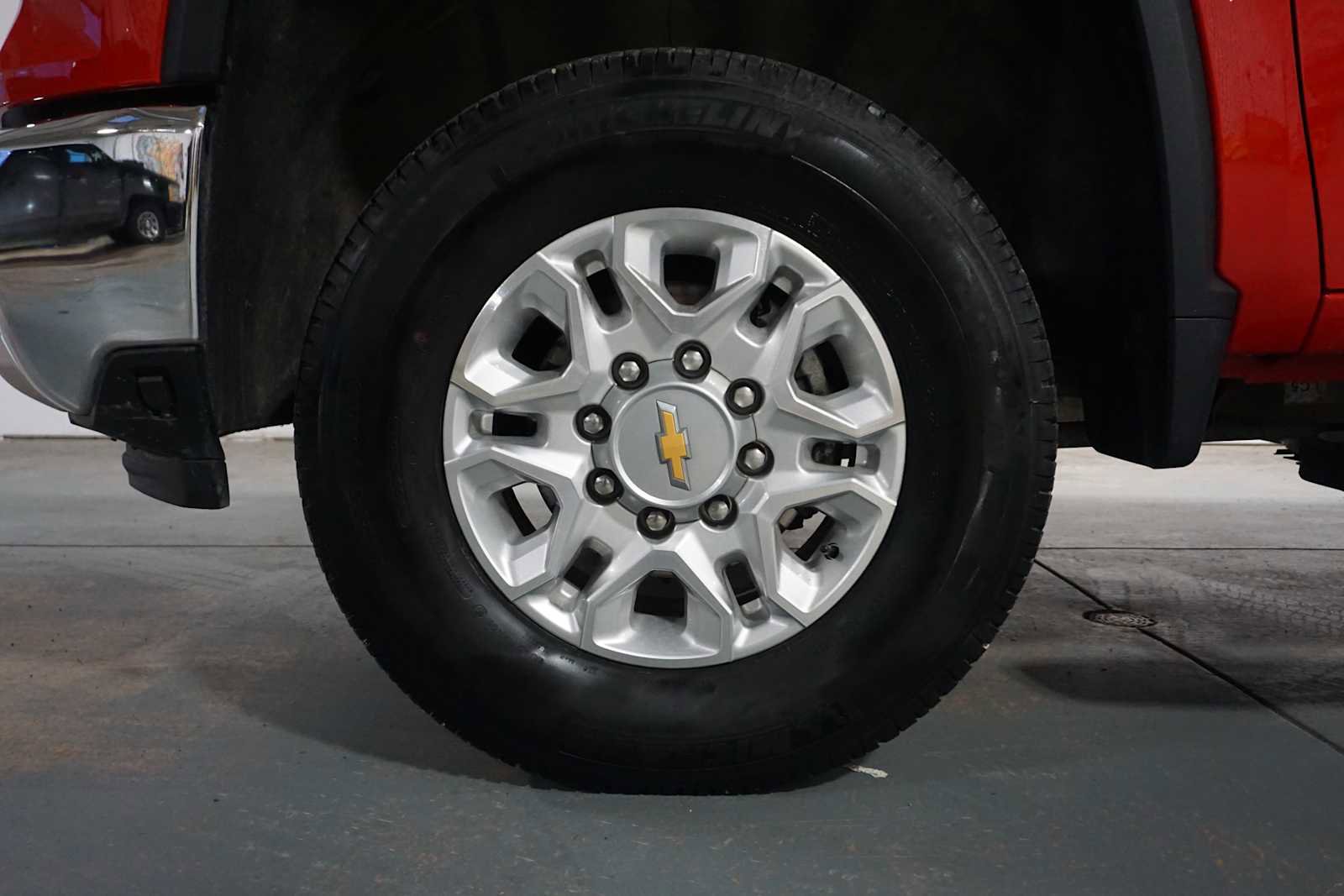 Certified 2024 Chevrolet Silverado 2500 LT w/ All Star Edition image 8