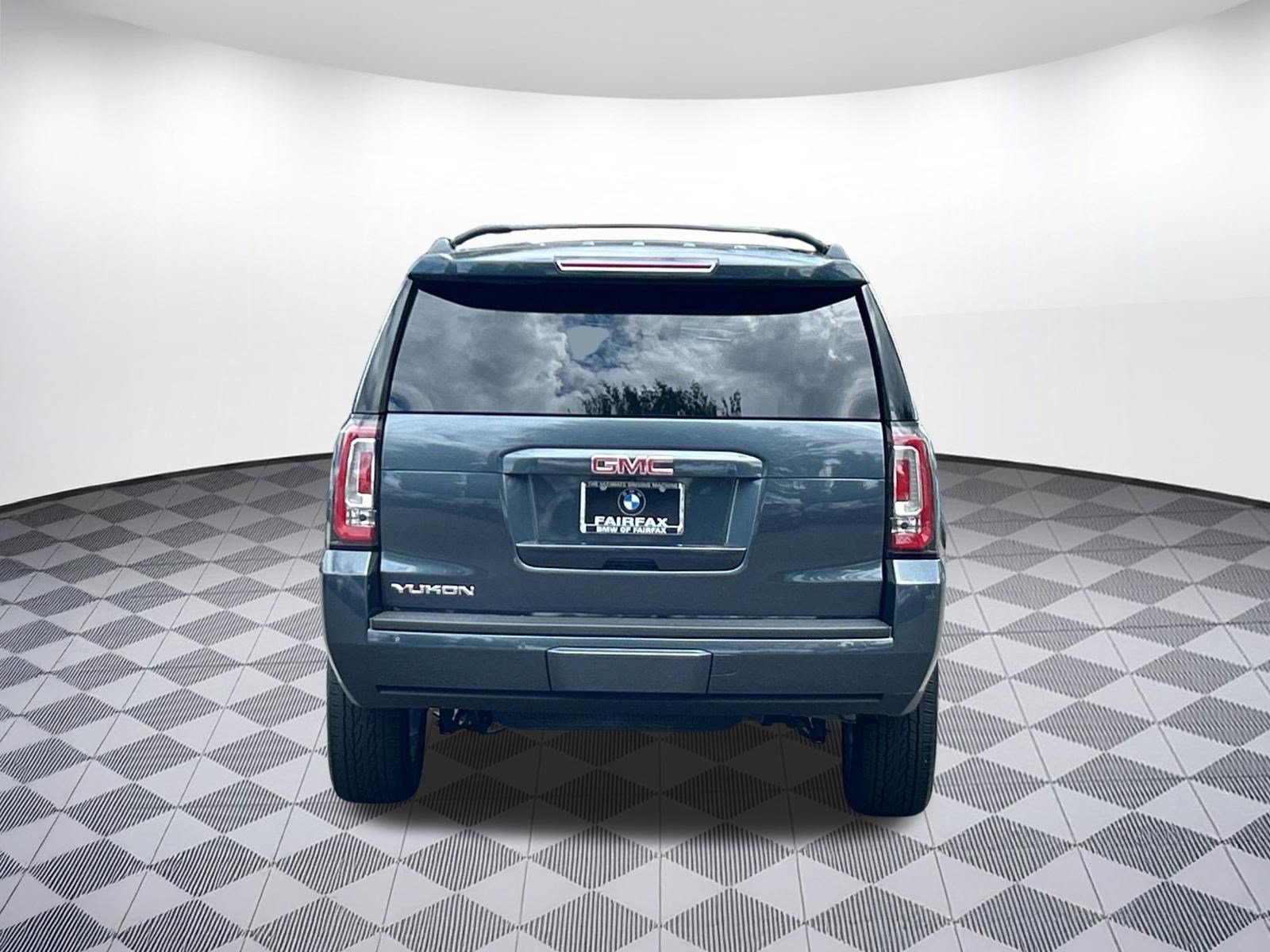 Used 2019 GMC Yukon SLT AWD/4WD image 10