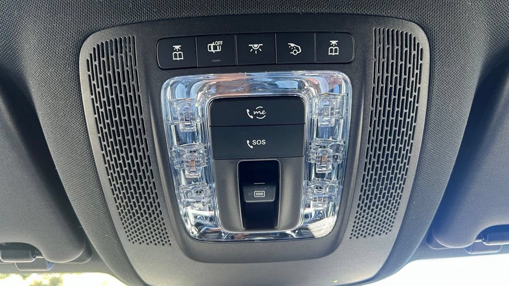 Used 2022 Mercedes-Benz GLS 450 4MATIC image 32
