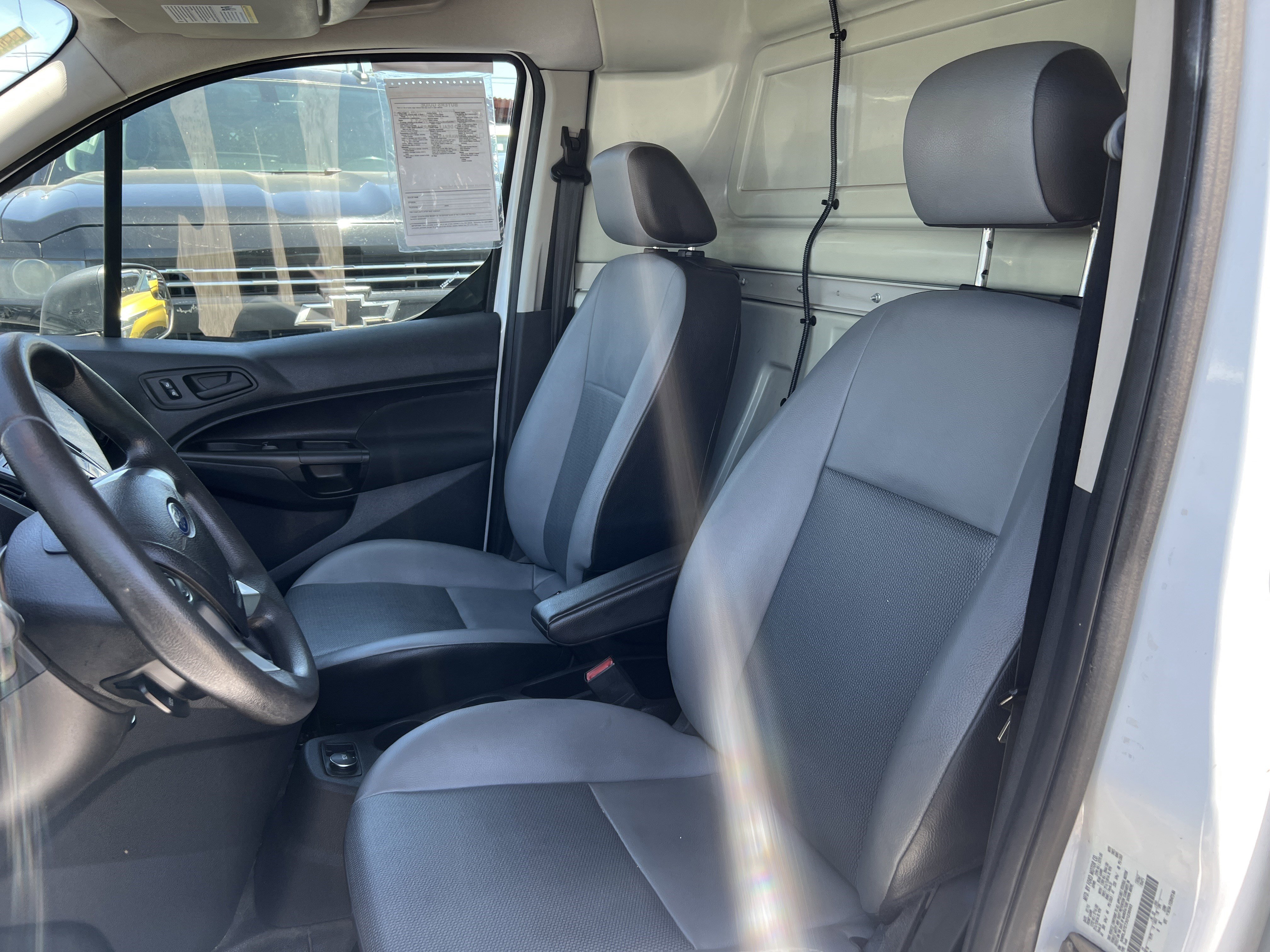 Used 2016 Ford Transit Connect XL FWD image 10