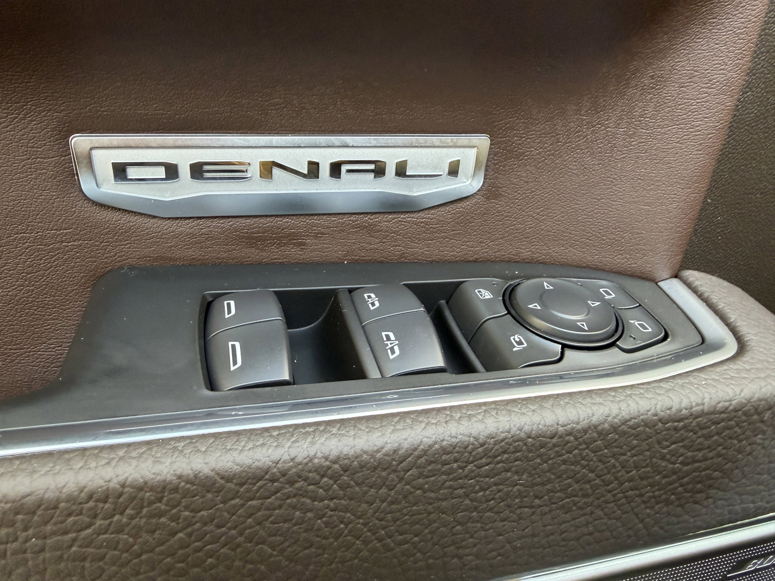 Used 2025 GMC Sierra 1500 Denali w/ Technology Package image 29