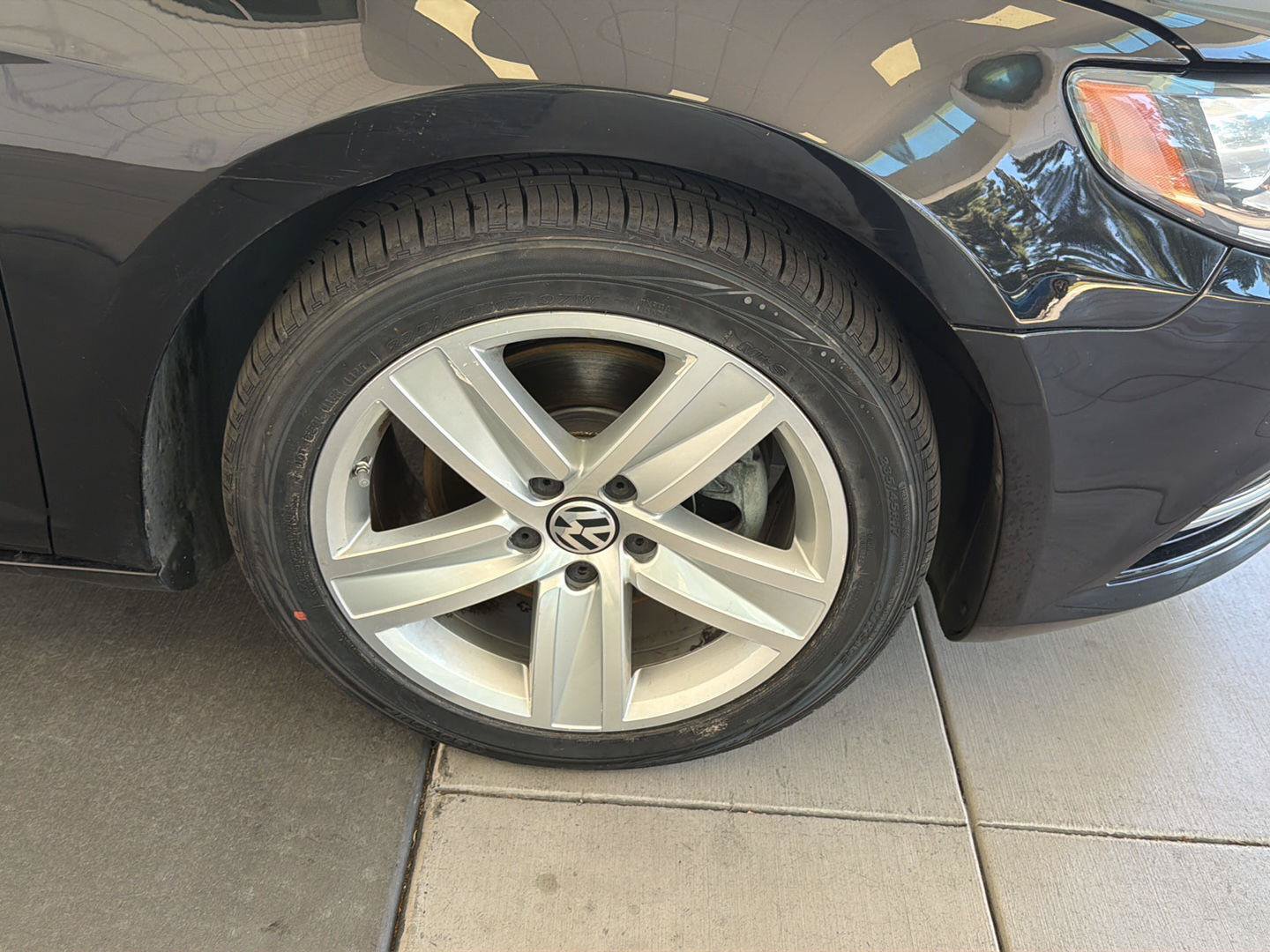 Used 2015 Volkswagen CC Sport FWD image 10