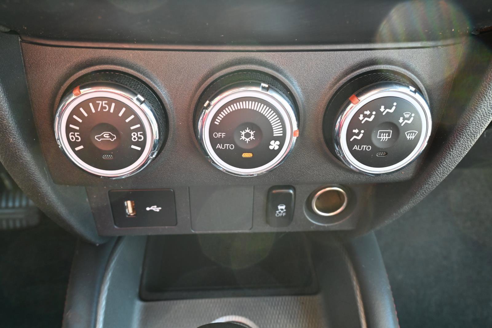Used 2018 Mitsubishi Outlander Sport ES FWD image 22