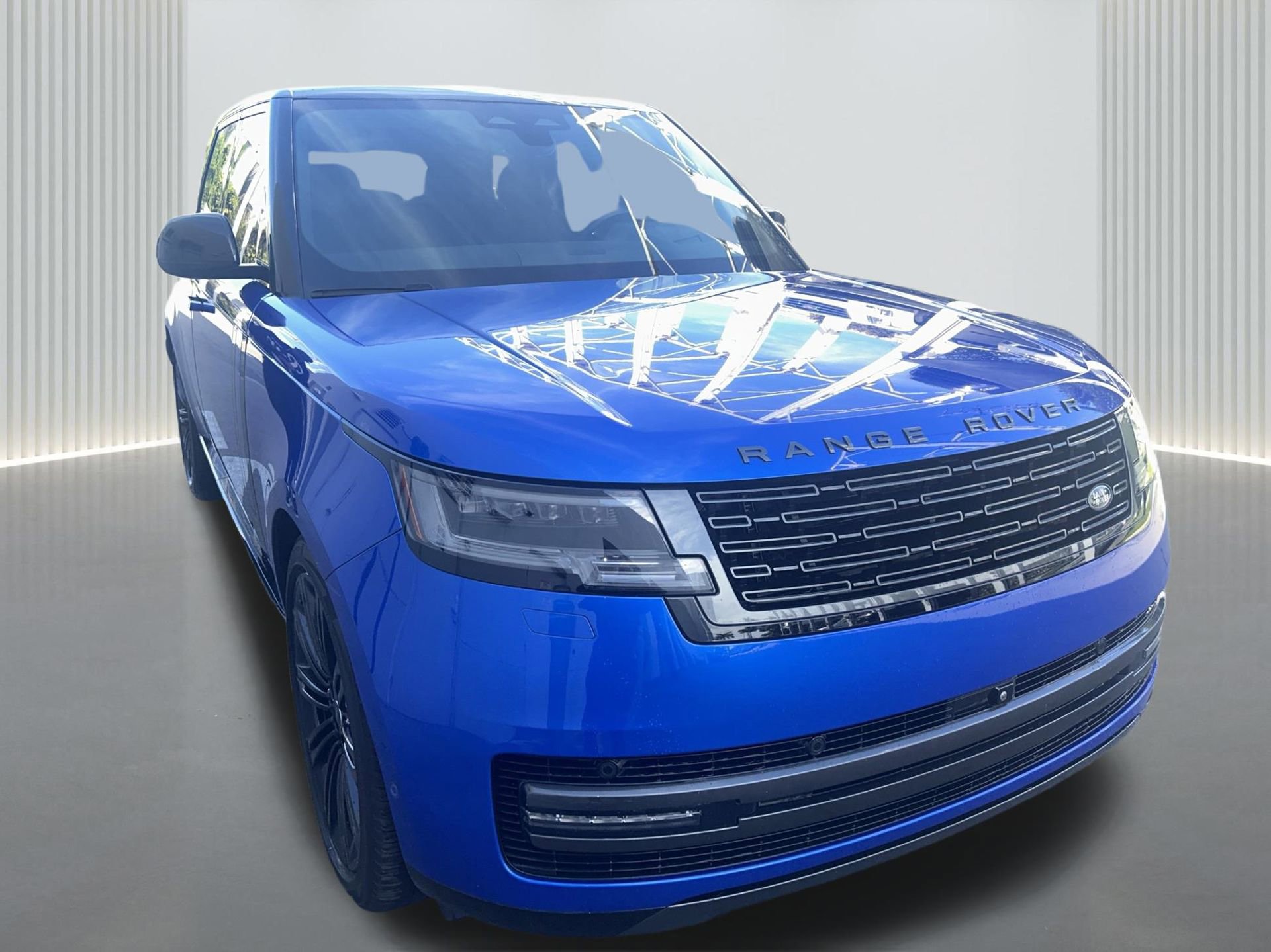 Used 2024 Land Rover Range Rover SE image 8