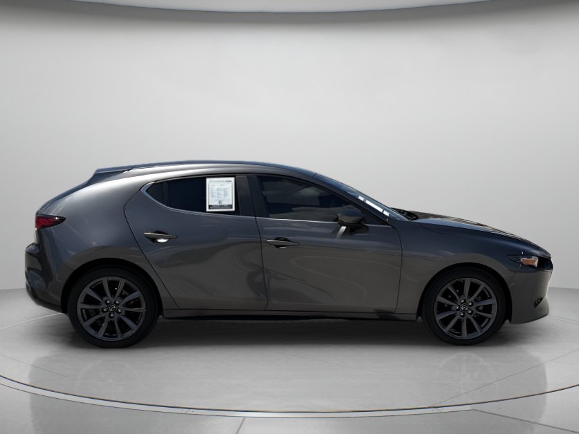 Used 2023 MAZDA MAZDA3 s FWD image 2