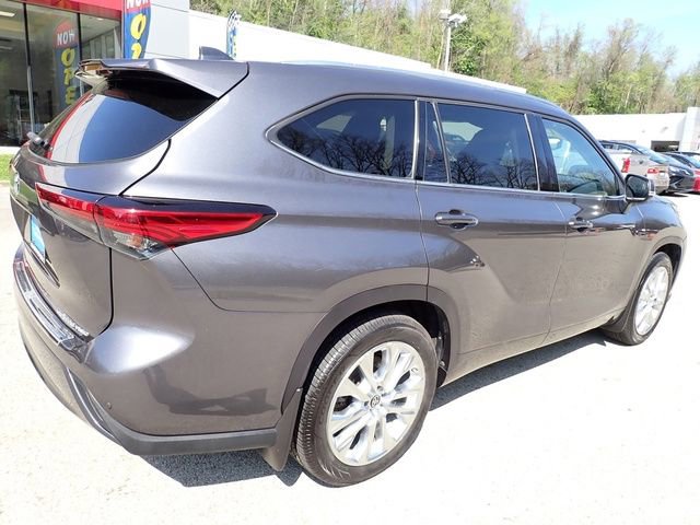 Used 2021 Toyota Highlander Limited AWD/4WD image 4